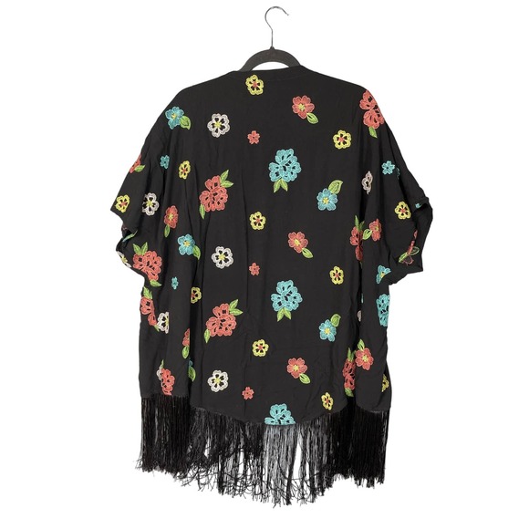 Torrid Womens Plus Size 2/3 Floral Fringe Floral Embroidered Kimono - Picture 2 of 10